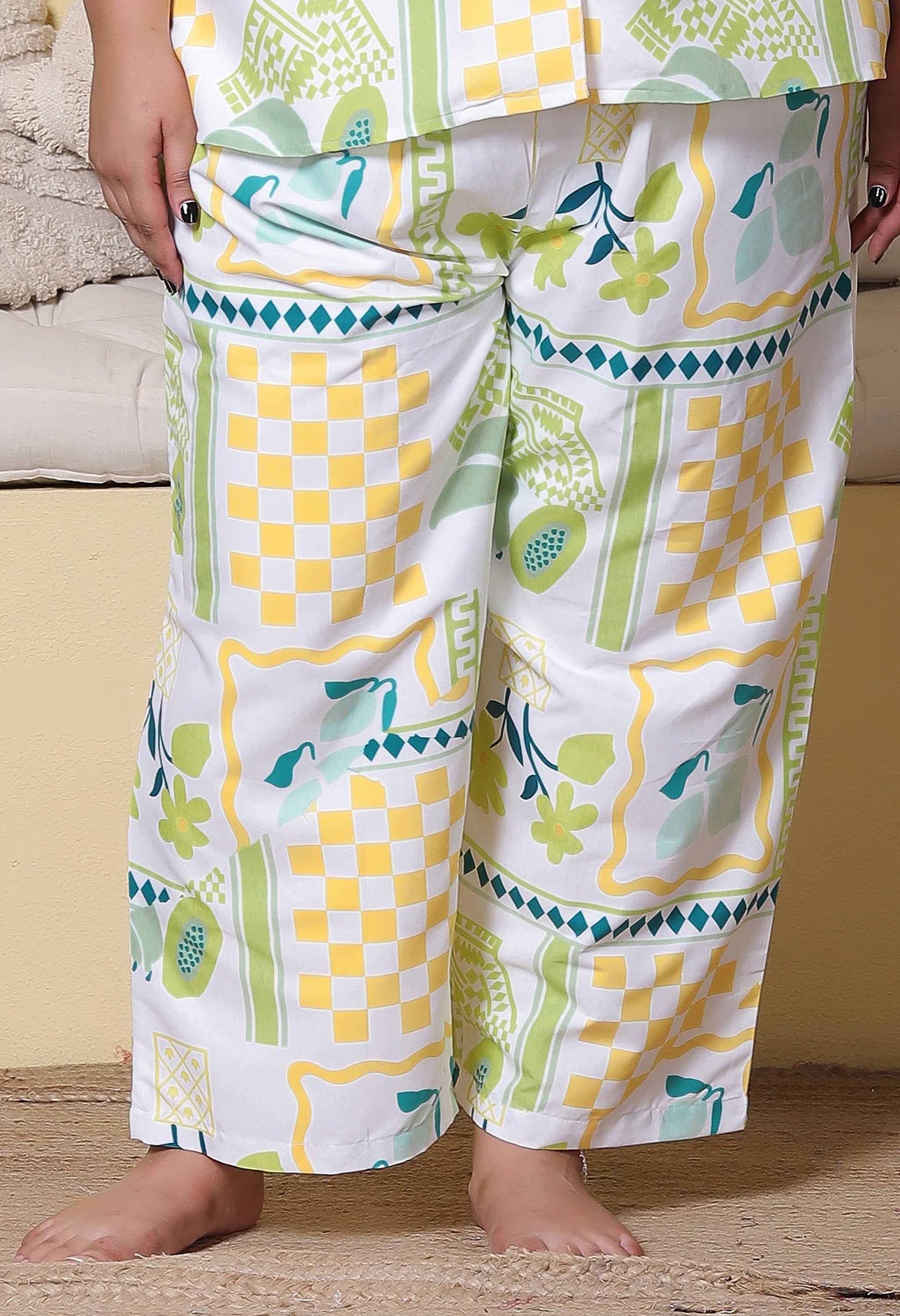 White Yellow Geometric Printed Japanese Blend Cotton Plussize Nightsuit Set by Ameerah